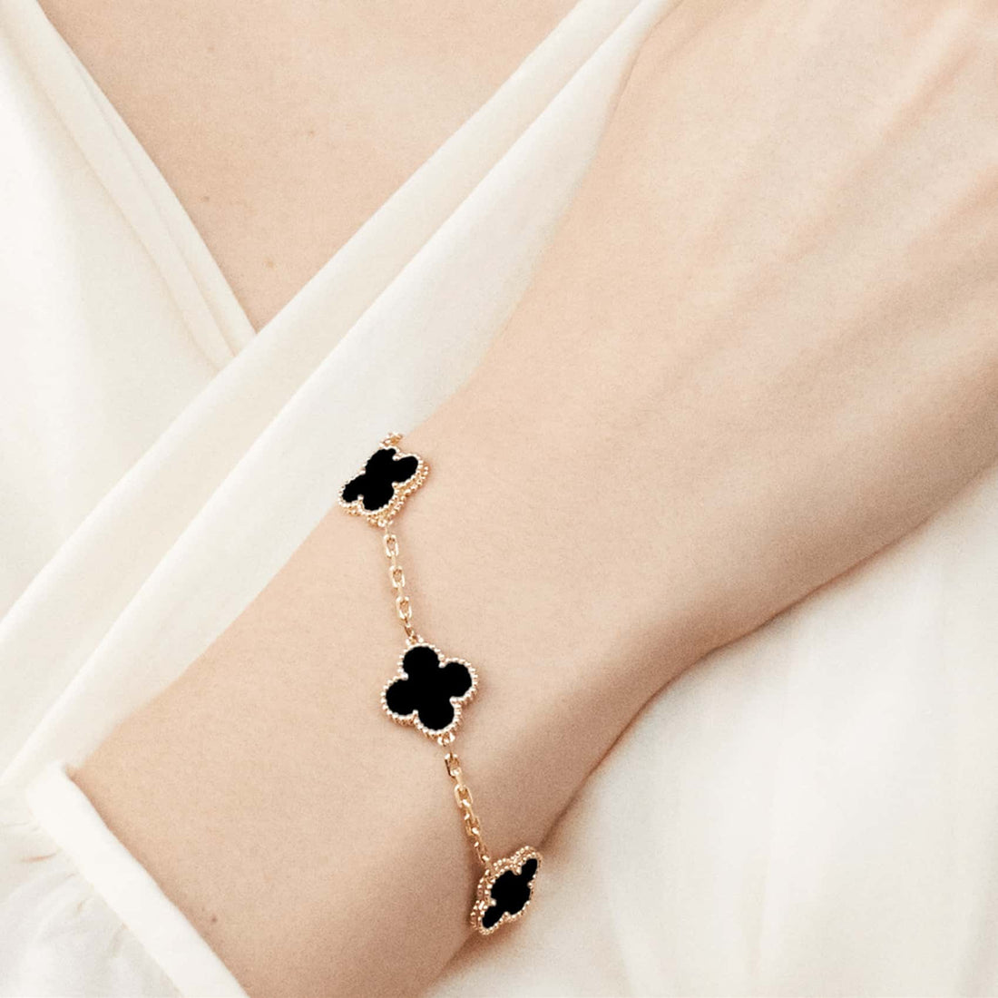 Deki Jewels Clover Leaf Bracelet,925 Silver,18k Gold Plated